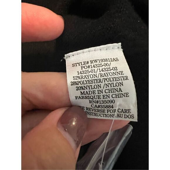 NWT Altar’d State Womens Black Sweater Size Small - Picture 4 of 4